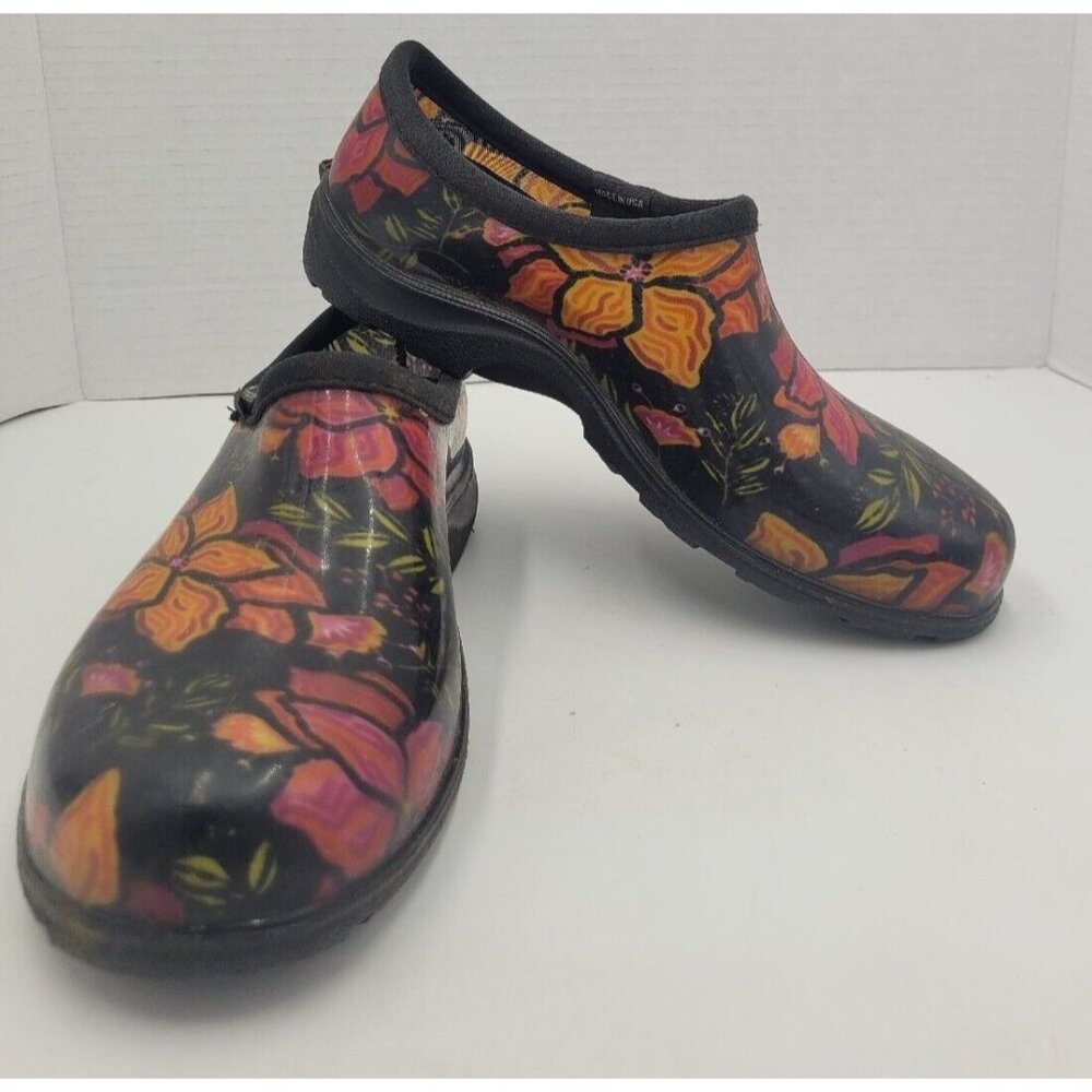 Sloggers Shoe Women’s Size 8 Floral Print Multicolored